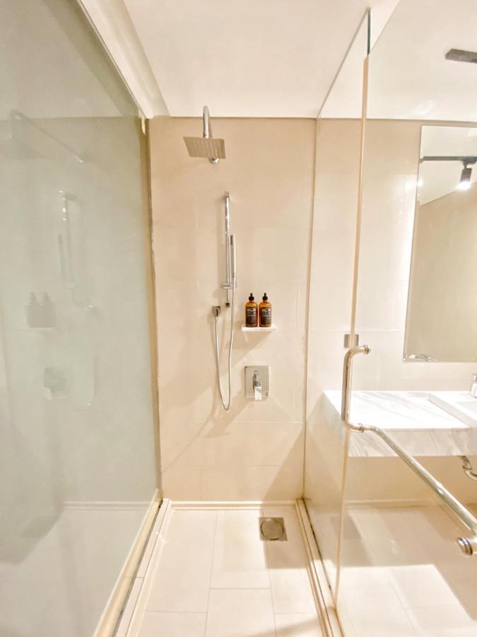 Straits Suite By C Homestay Malacca Eksteriør bilde