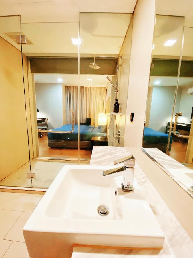 Straits Suite By C Homestay Malacca Eksteriør bilde