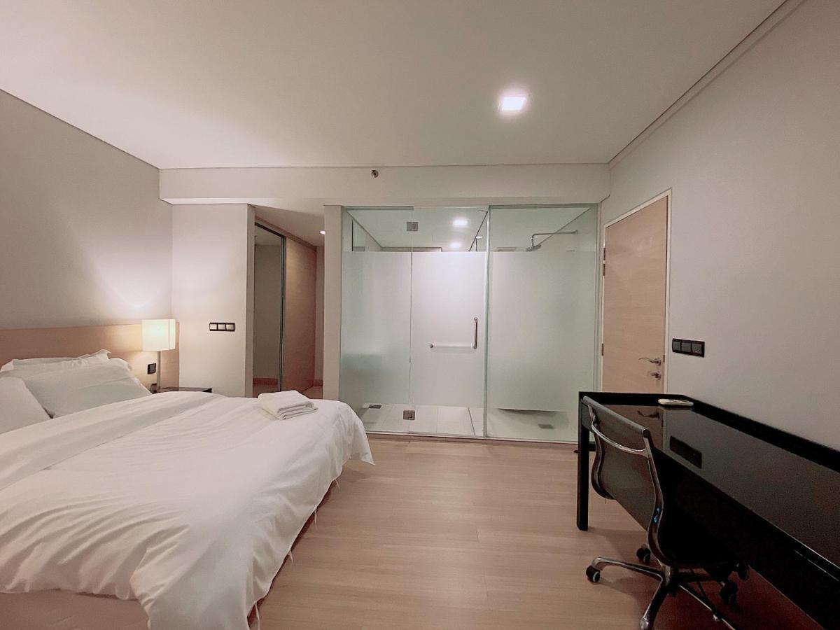 Straits Suite By C Homestay Malacca Eksteriør bilde