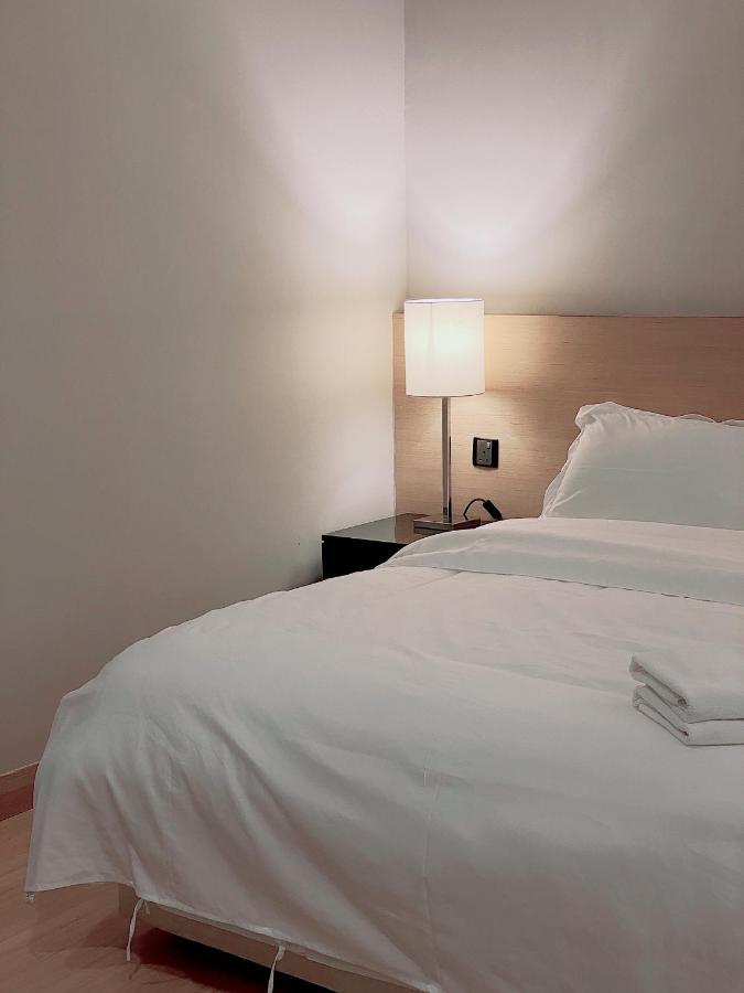 Straits Suite By C Homestay Malacca Eksteriør bilde