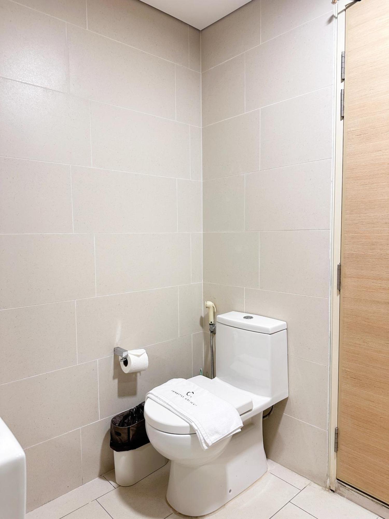 Straits Suite By C Homestay Malacca Eksteriør bilde
